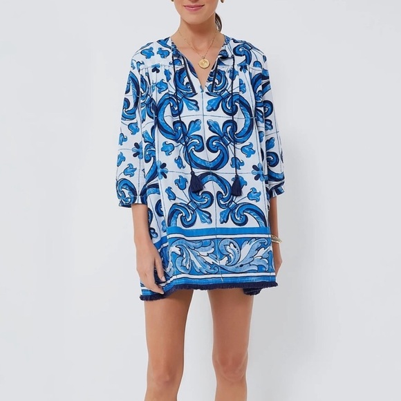 Tuckernuck TNUCK BEACH Capri Blue Majolica Tile
Bondi Coverup Blue White Dress - Picture 1 of 16